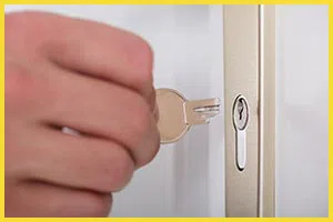 South Coconut Grove FL Locksmith, South Coconut Grove, FL 786-636-1715 - 73-04