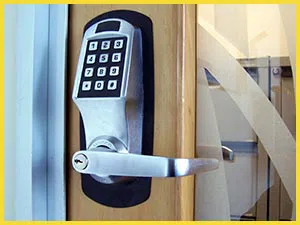 South Coconut Grove FL Locksmith, South Coconut Grove, FL 786-636-1715 - 73-08